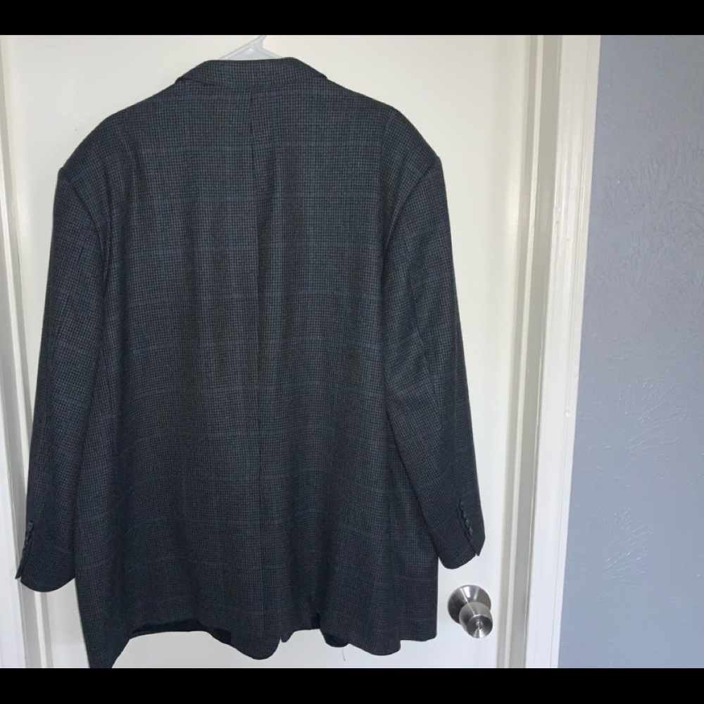 Burberry’s sport coat